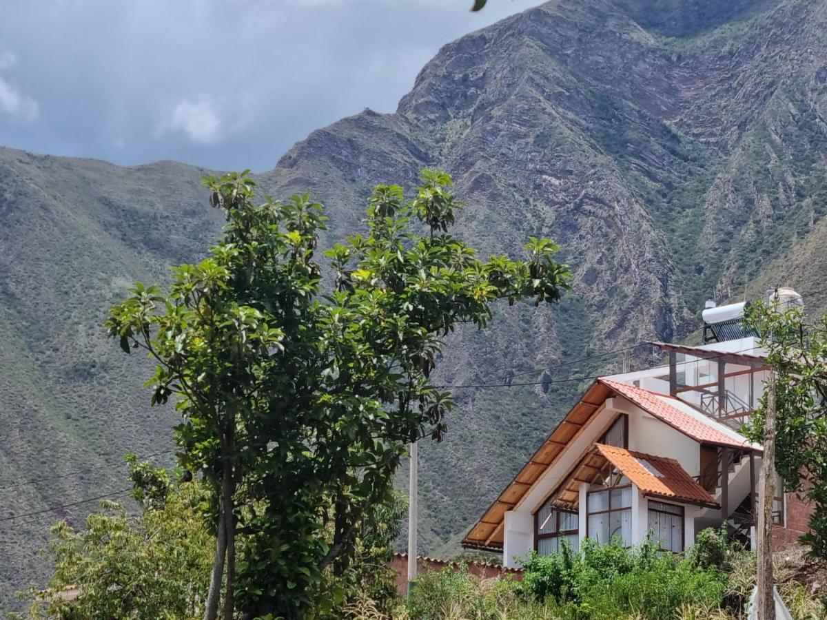 Flores De La Villa Huayoccare Exterior foto